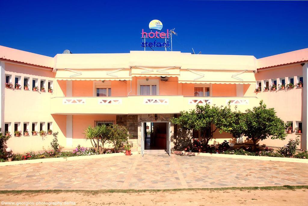 Hotel Stefani Sarti Exterior photo