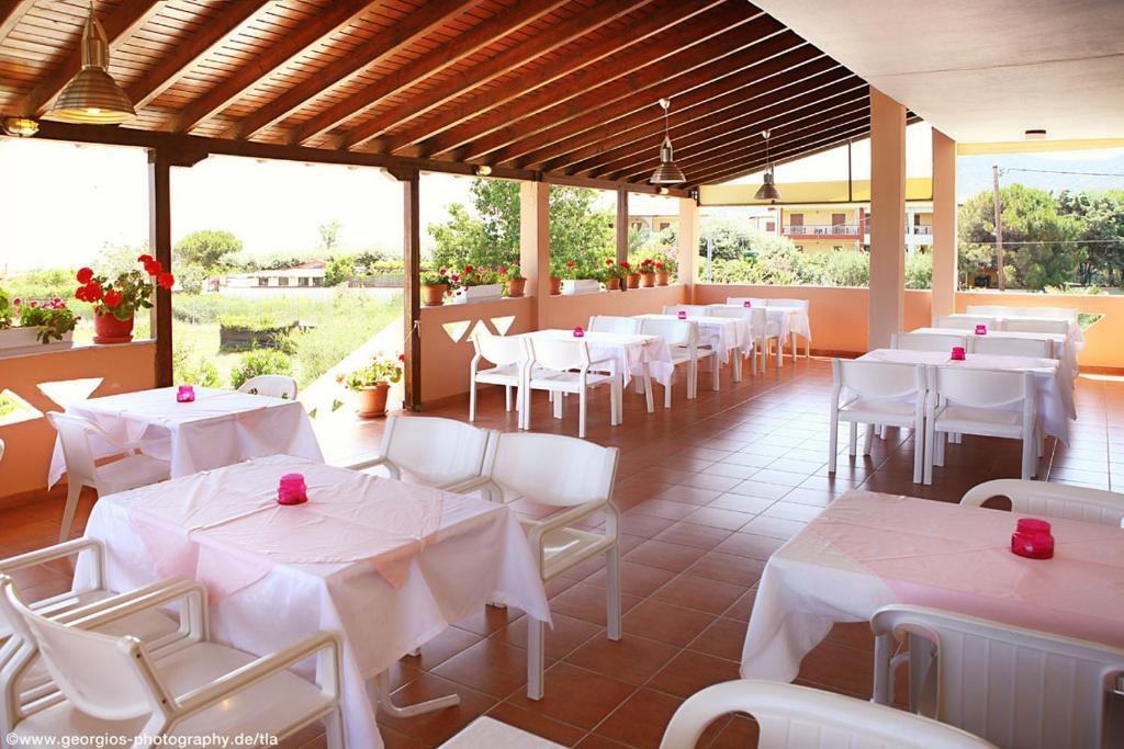 Hotel Stefani Sarti Exterior photo