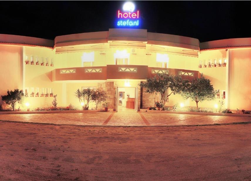 Hotel Stefani Sarti Exterior photo